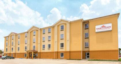 Hawthorn Extended Stay by Wyndham Corpus Christi Padre Is