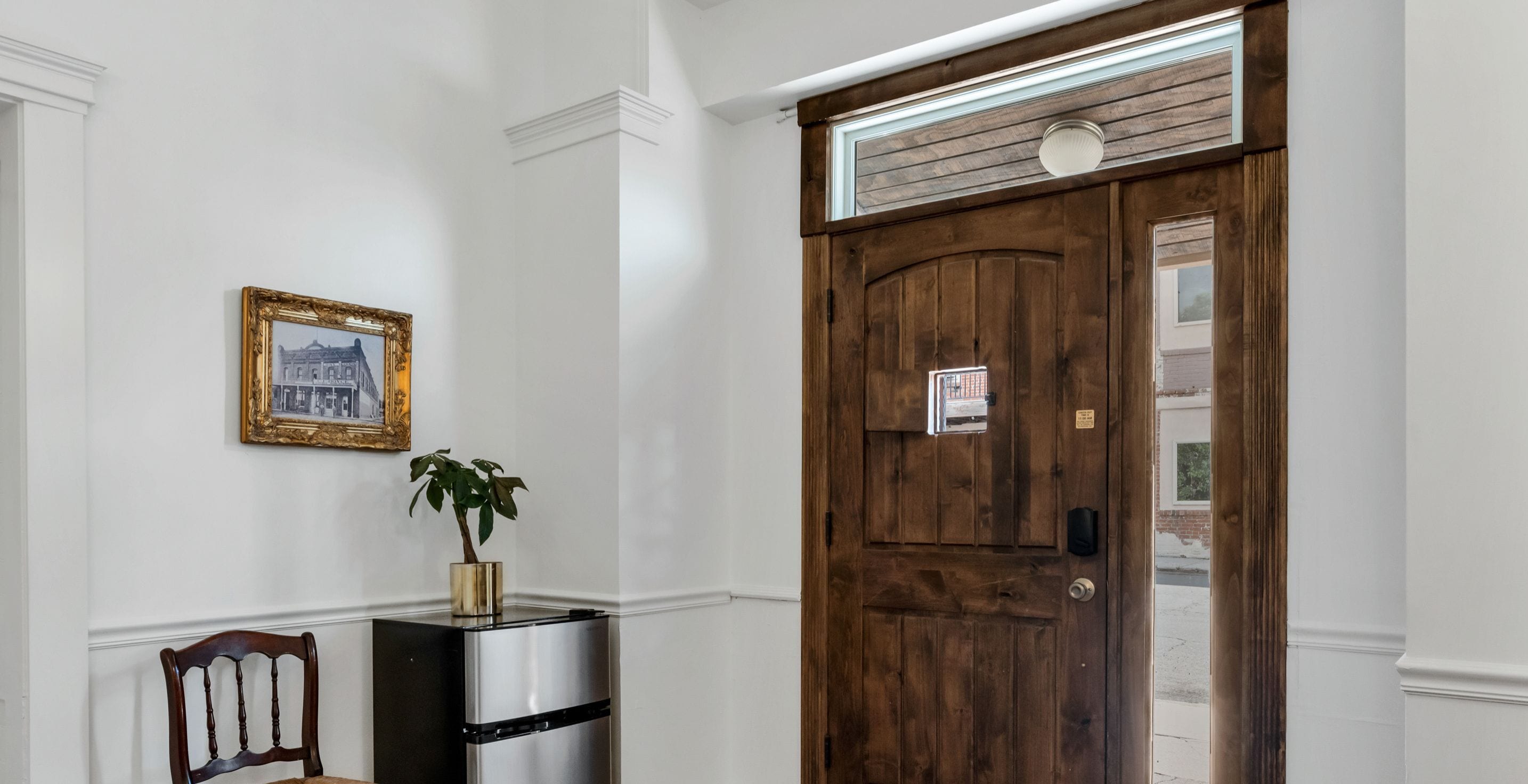 2 bedrooms, premium bedding, memory-foam beds, individually decorated