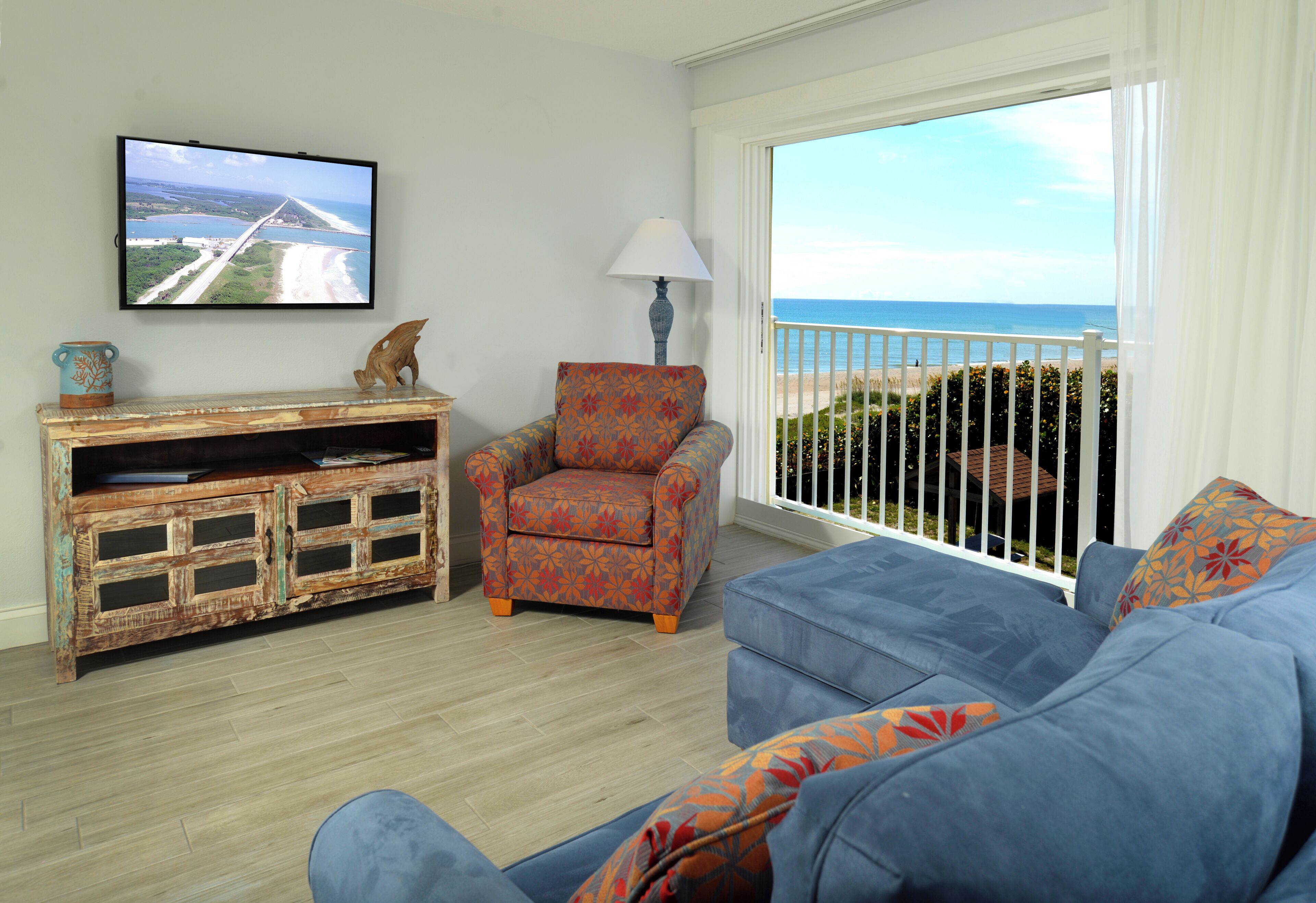 1 King Bed 3rd Floor Ocean Side | Pillowtop beds, laptop workspace, blackout drapes, soundproofing