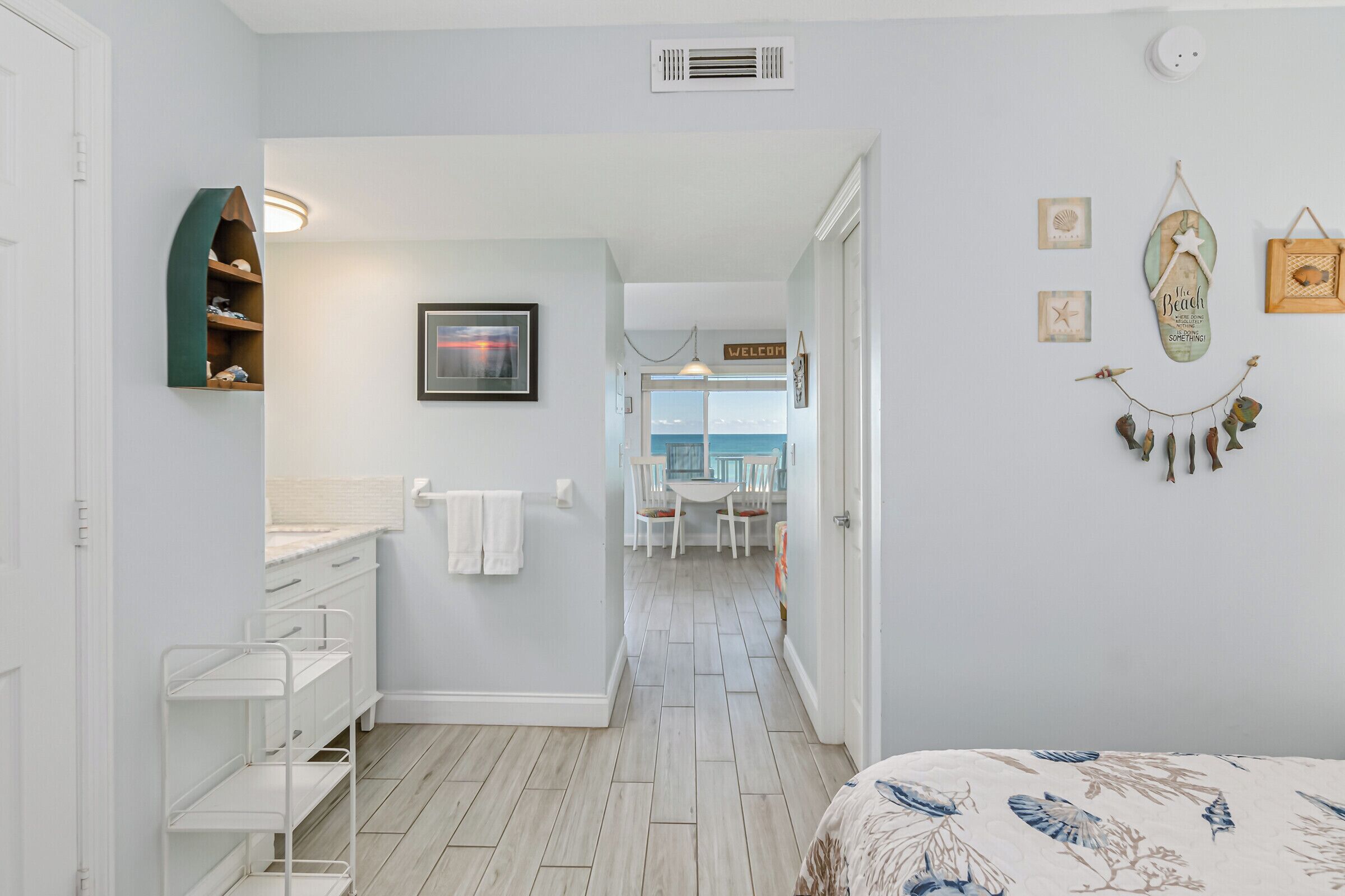 Room, 1 King Bed with Sofa bed, Balcony, Oceanfront (2nd Floor, King) | Pillowtop beds, laptop workspace, blackout drapes, soundproofing