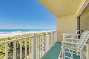 Terrace/patio - Tuckaway Shores Resort (Indialantic)