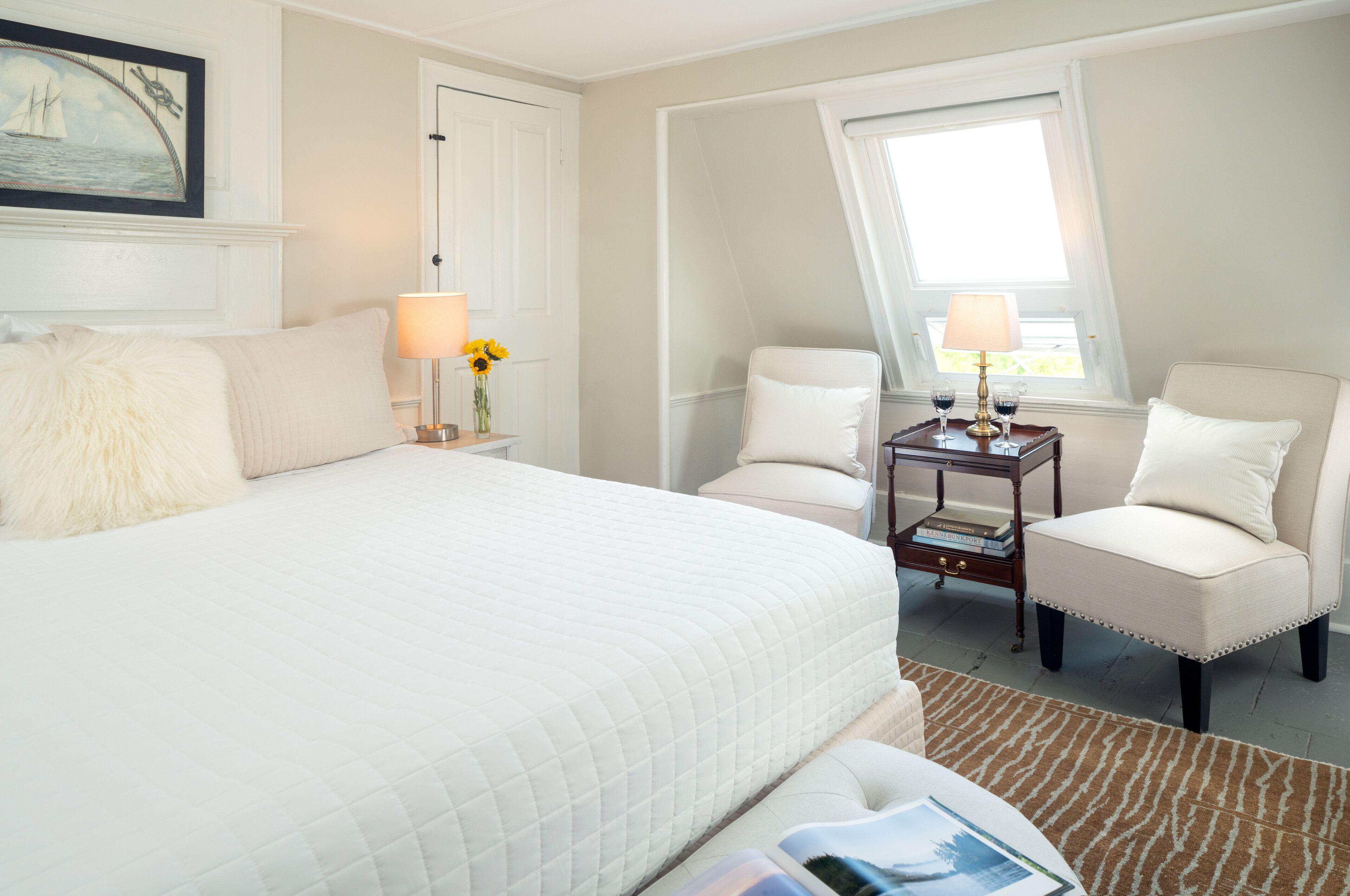 WALDO´S RETREAT (King) | Egyptian cotton sheets, premium bedding, down duvets, memory-foam beds