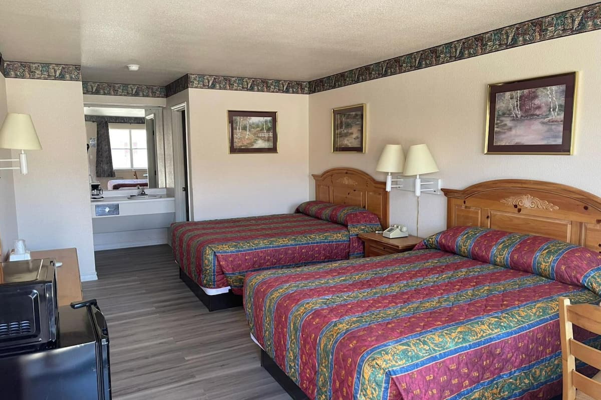 Iron/ironing board (on request), WiFi (free), bed sheets