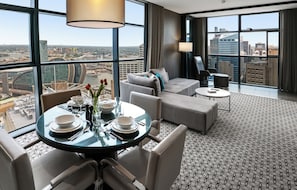 Executive Apartment, 1 Bedroom | Premium bedding, in-room safe, desk, laptop workspace - Fraser Suites Sydney (Sydney)