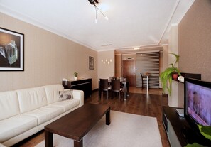 TV - Apartments Carrera (Sofia)