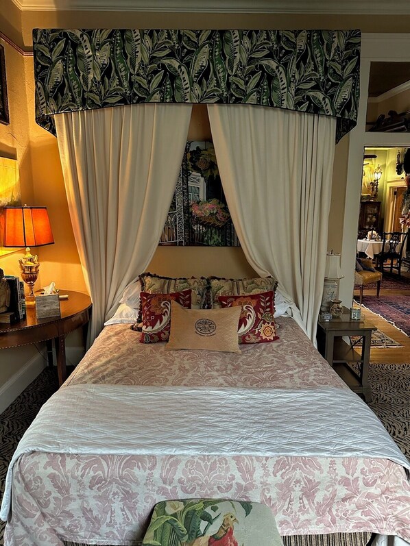 Suite Prestigio, 1 cama King size | Sábanas de algodón egipcio y ropa de cama hipoalergénica 