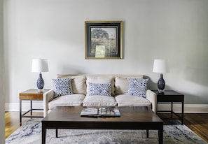 Svit Superior | Vardagsrum | 40-tums smart-tv med digitalkanaler