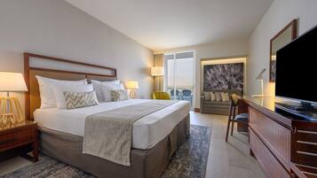 Minibar, in-room safe, desk, blackout drapes