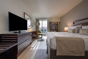 Chambre, vue piscine
