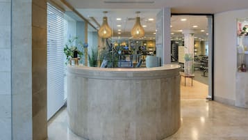 Body treatments, aromatherapy, deep-tissue massages, Swedish massages
