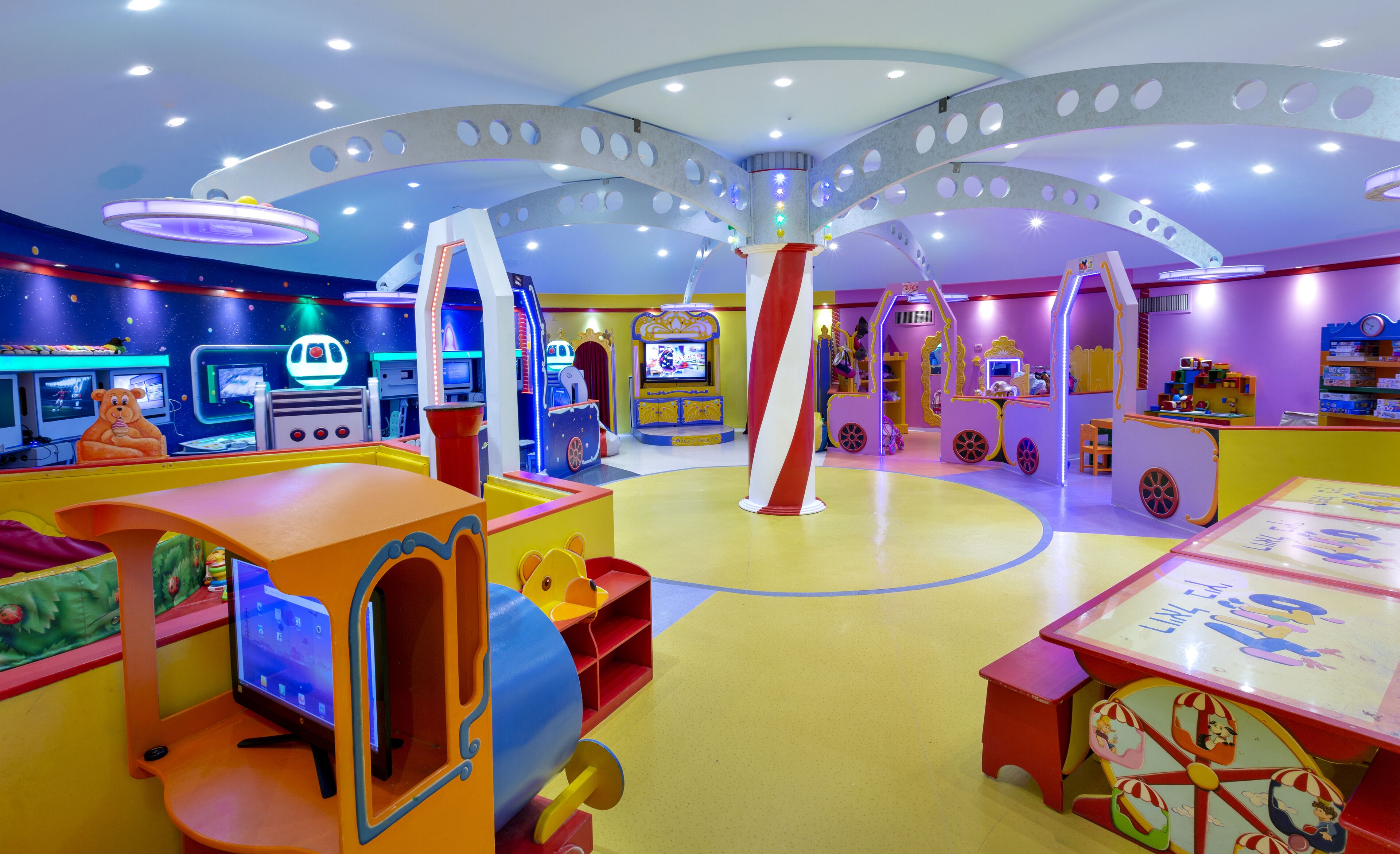children’s play area – indoor