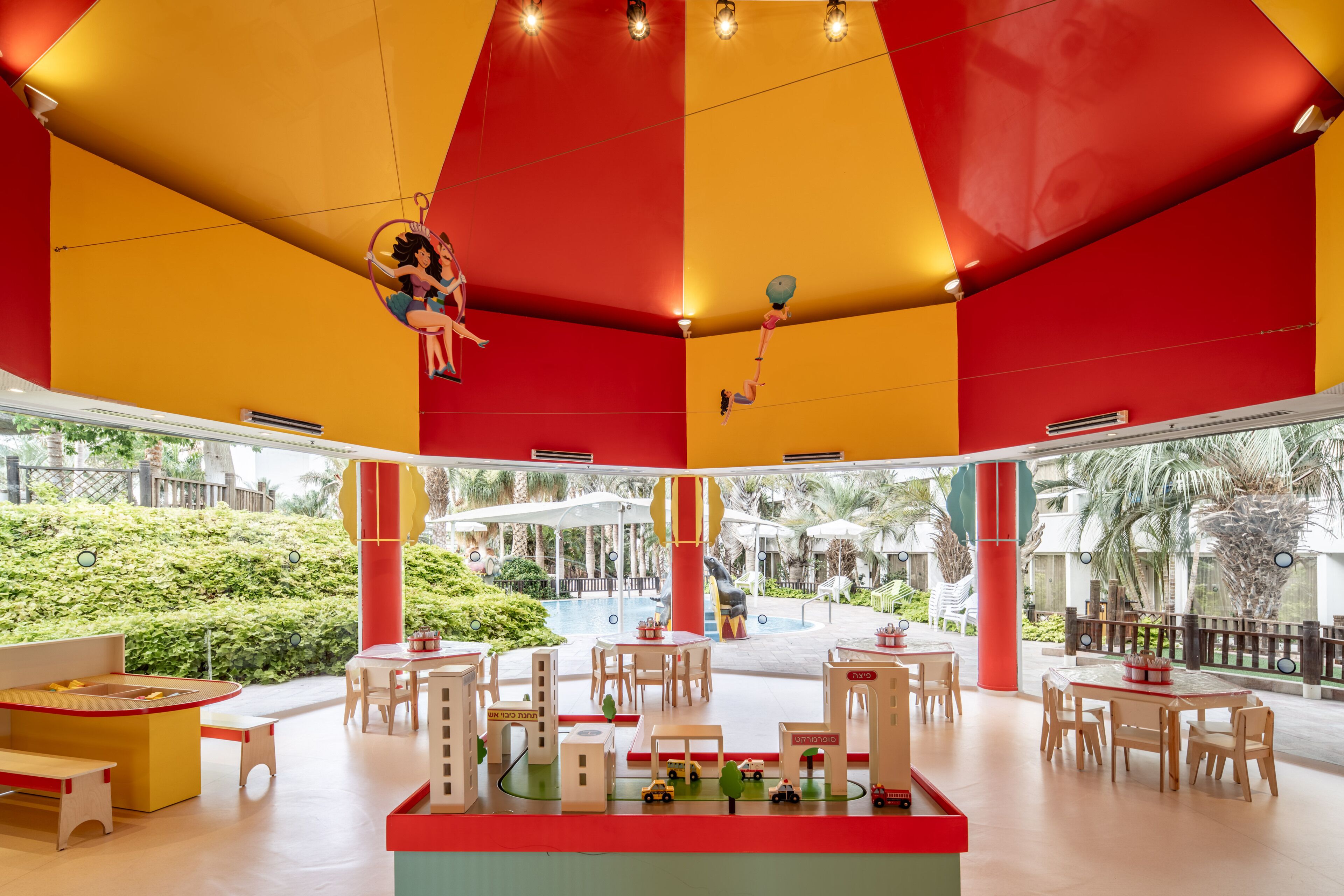 Photo - Royal Garden by Isrotel Collection
