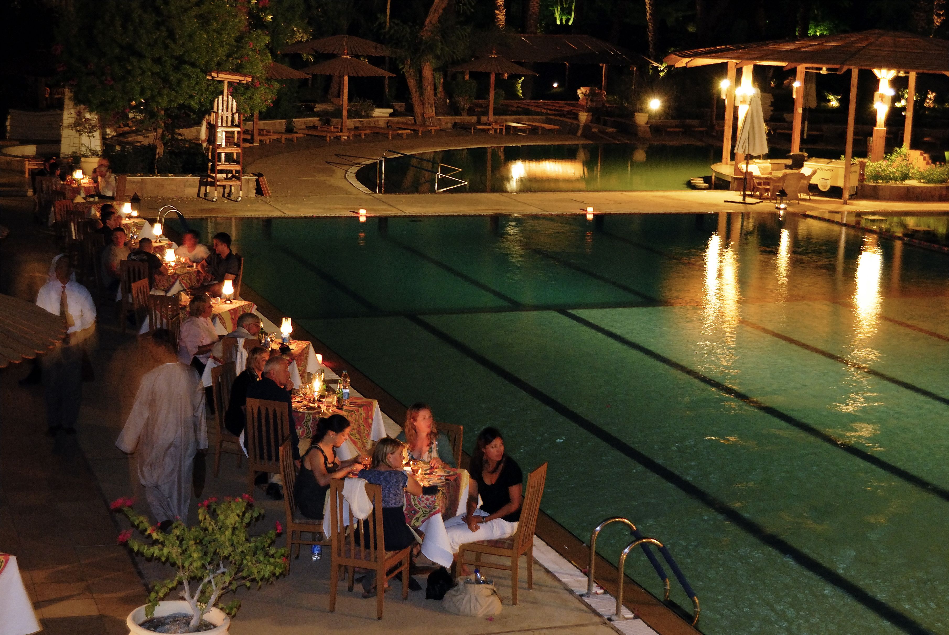 outdoor pool, pool umbrellas
