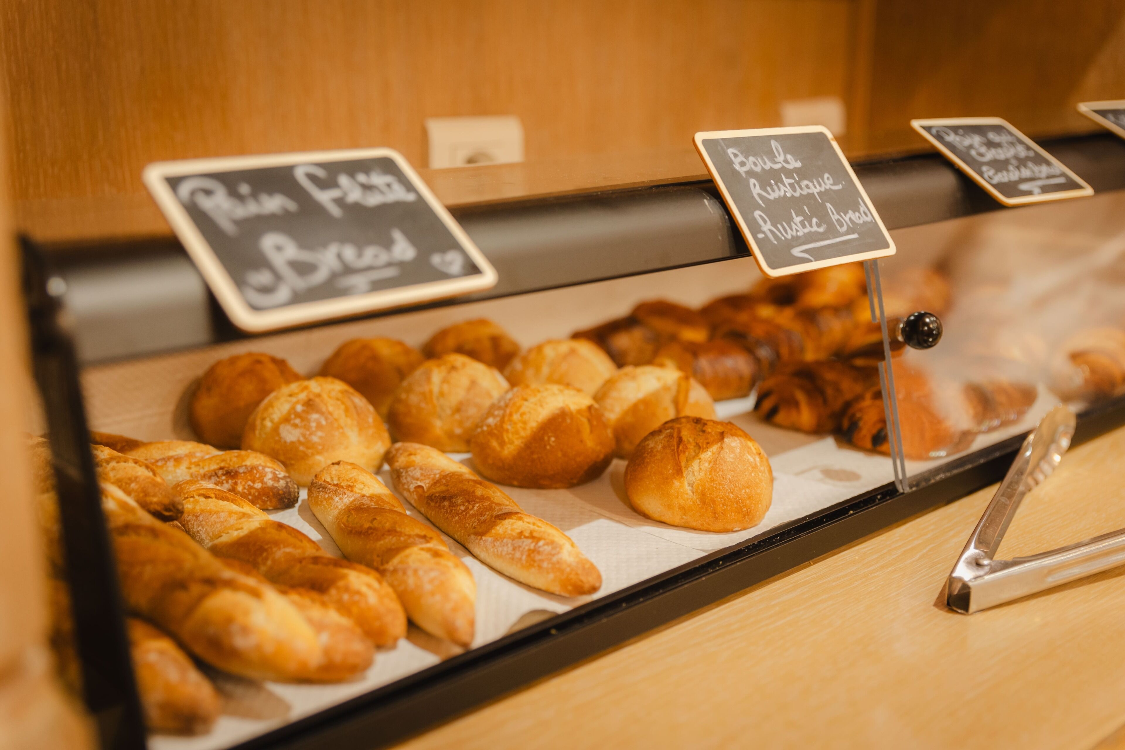 daily buffet breakfast (eur 14 per person)