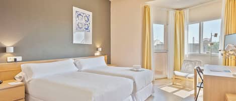 Minibar, in-room safe, desk, laptop workspace