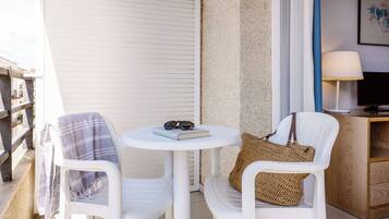 Standaard tweepersoonskamer, balkon | Terras