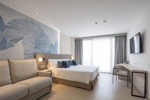 Caja fuerte, escritorio, cunas gratuitas y wifi gratis