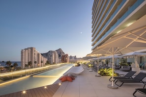 Front of property - AR Diamante Beach Spa & Convention Center (Calpe)