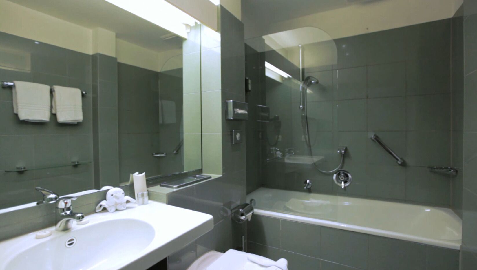 Photo - Aussen Alster Hotel