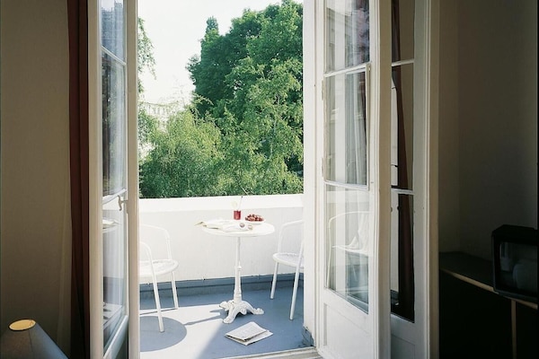 Sábanas de algodón egipcio, ropa de cama de alta calidad y escritorio