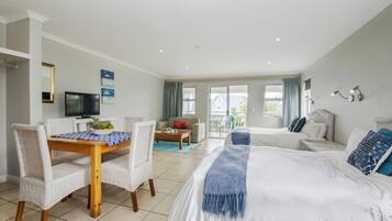 The Club - Superior Double Room | Safe på rommet, individuelt dekorert og individuelt innredet