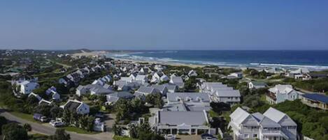 Façana frontal de l'allotjament