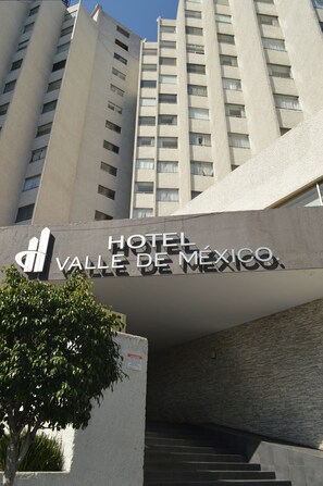 Exterior - Hotel Valle de Mexico Toreo (Naucalpan)