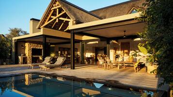Monwana Villa