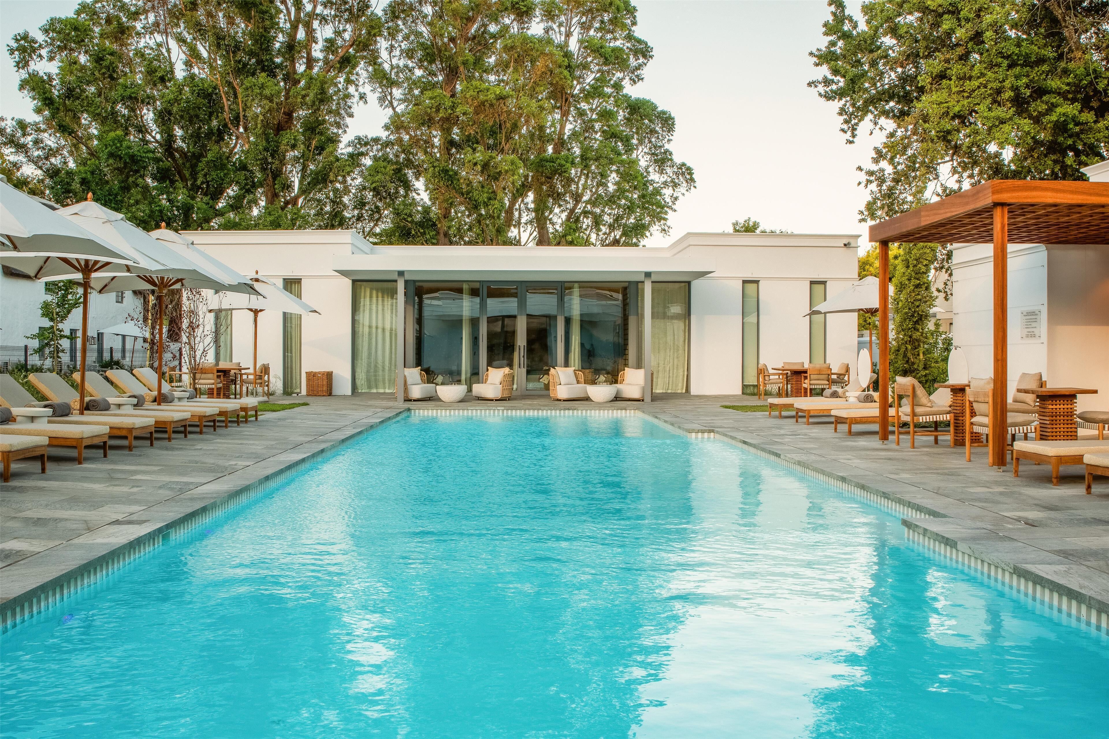 2 outdoor pools, pool umbrellas, sun loungers