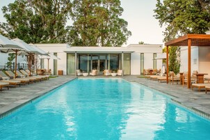 2 outdoor pools, pool umbrellas, sun loungers