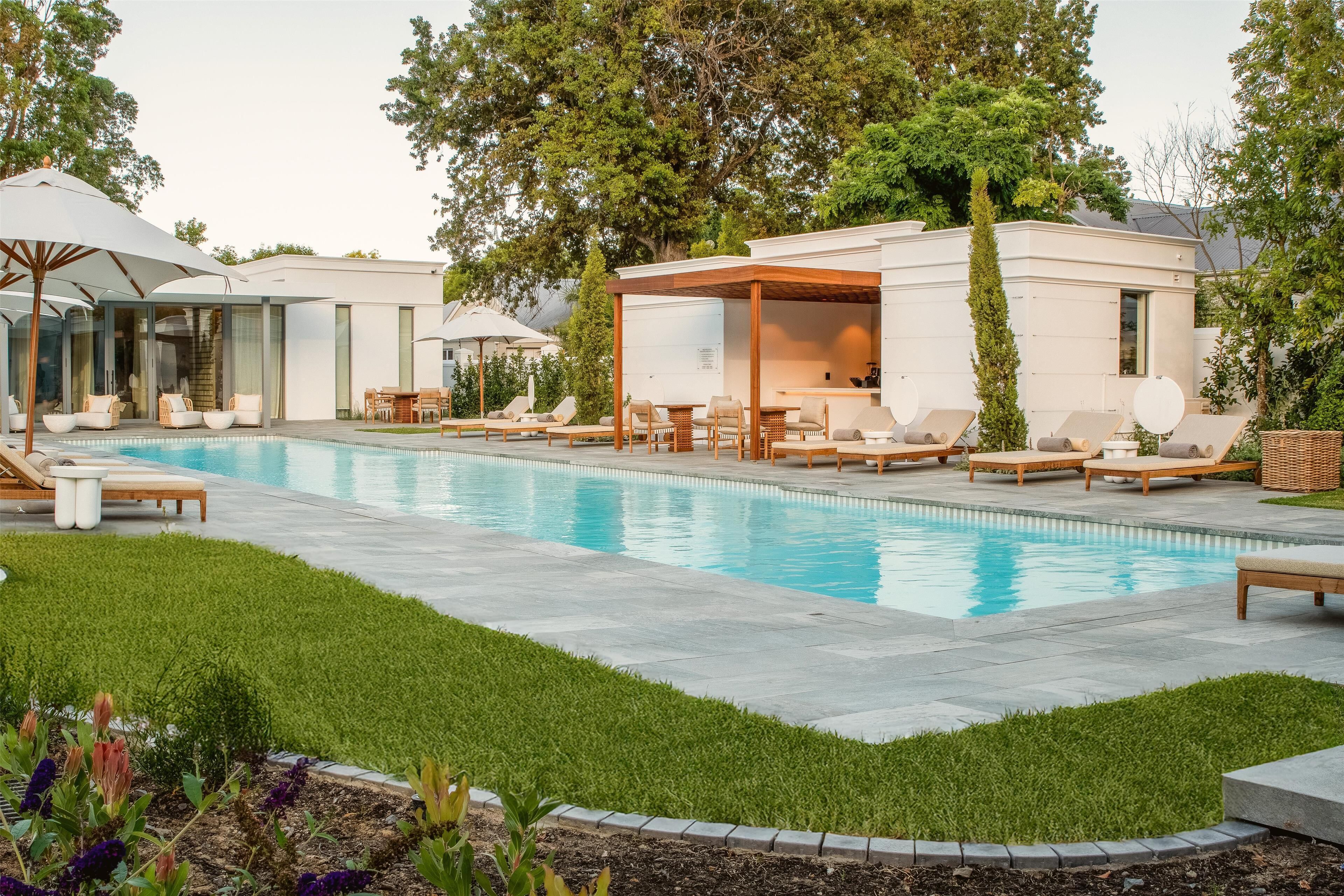 2 outdoor pools, pool umbrellas, pool loungers