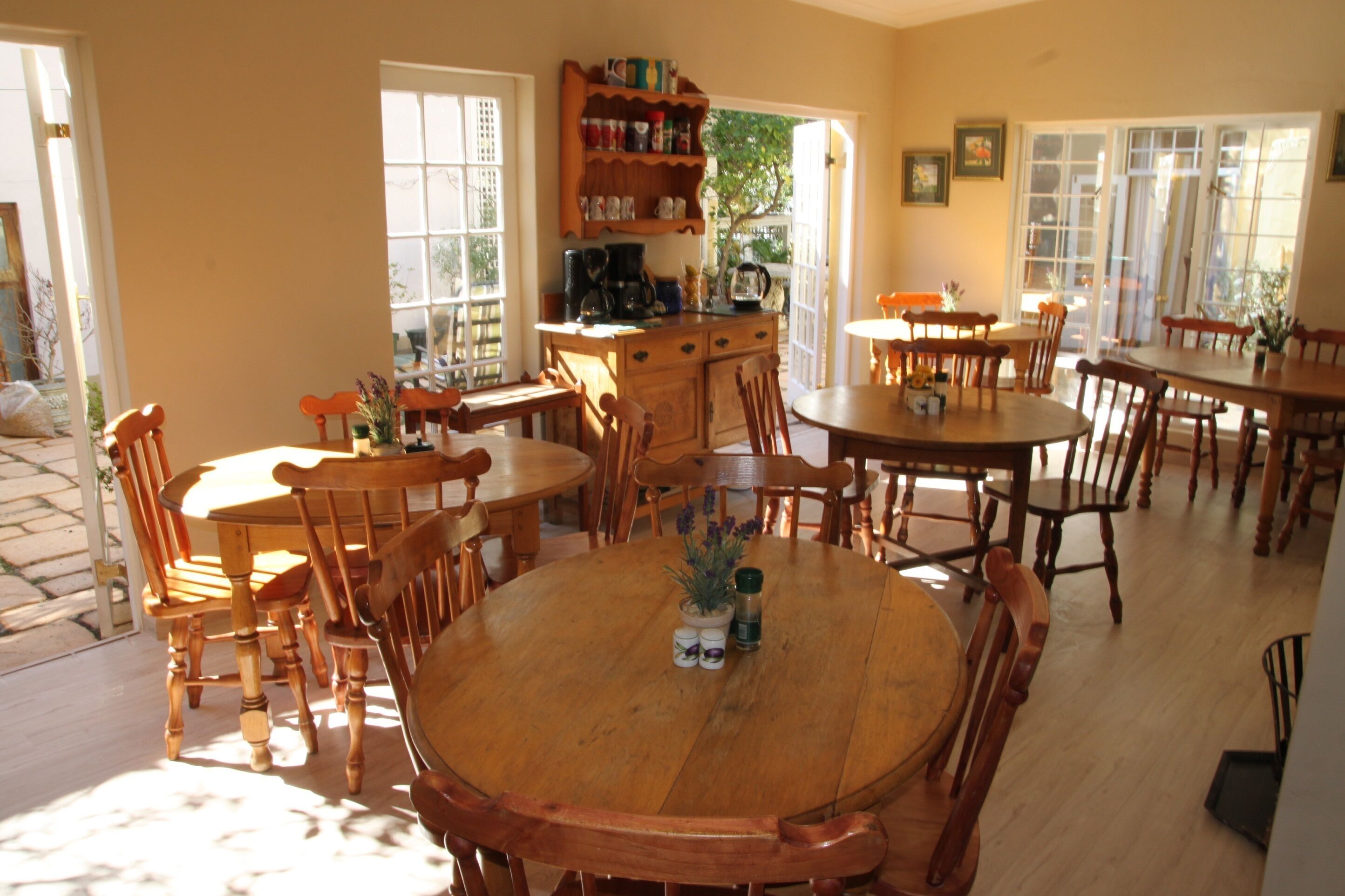 Foto - Mountain Manor Guest House & Executive Suites