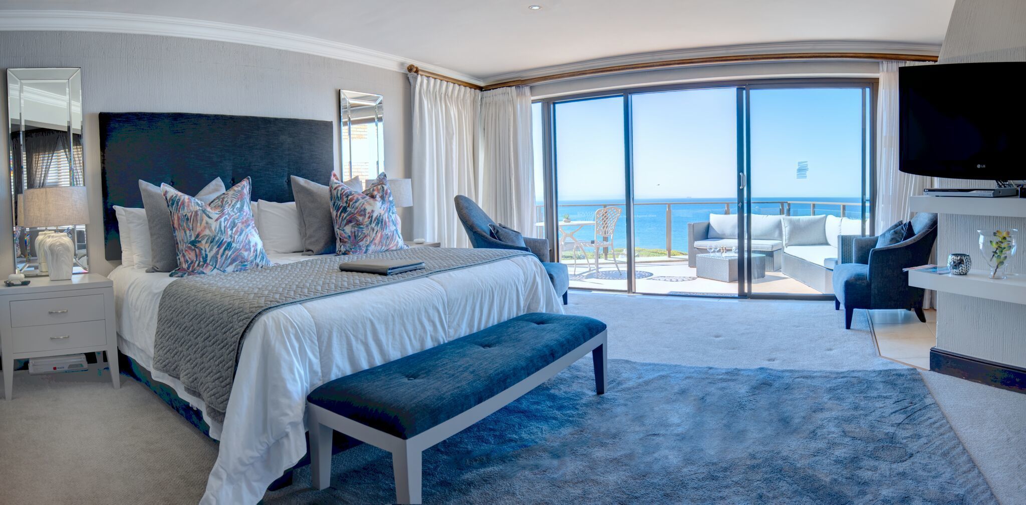 Presidential Suite (5) | Minibar, in-room safe, individually decorated, individually furnished