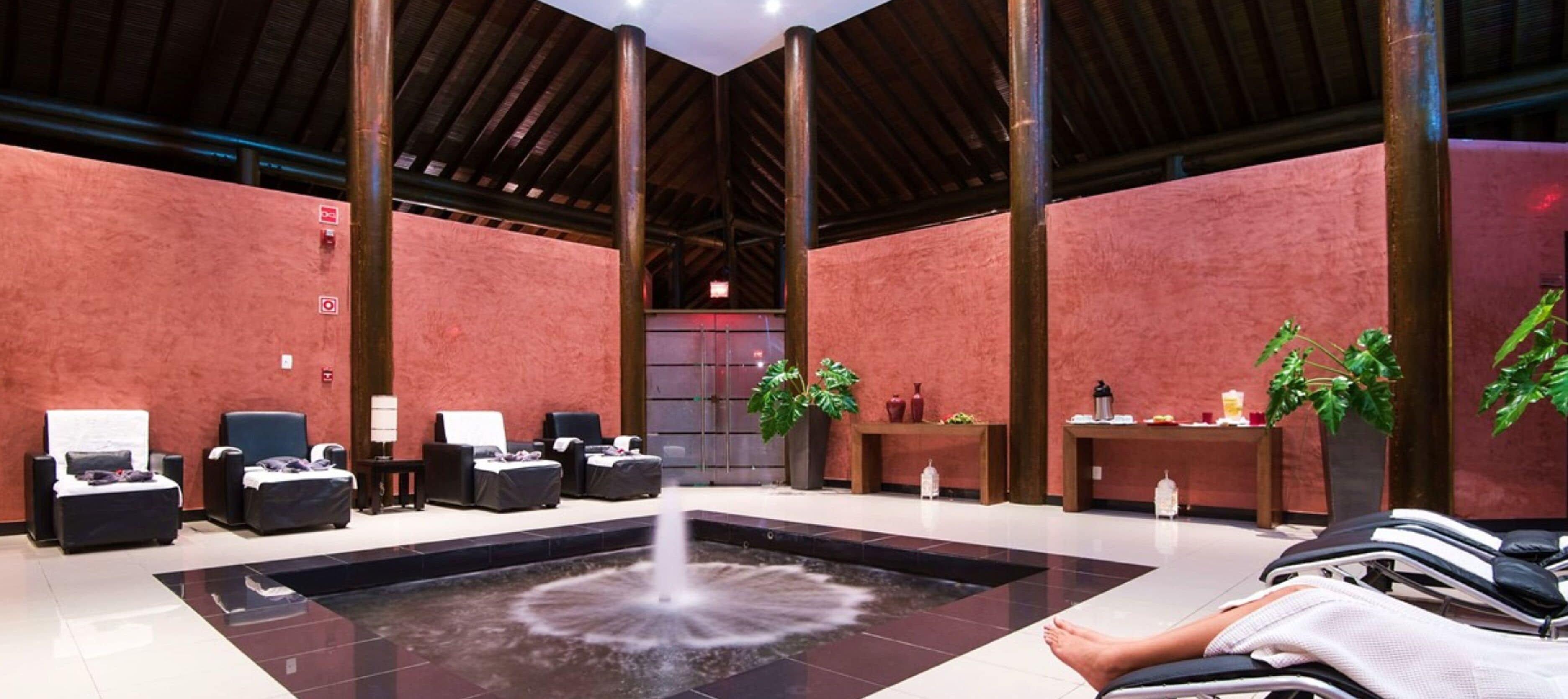 Behandlingsrom for par, badstue, boblebad, dampbad og tyrkisk bad/hamam