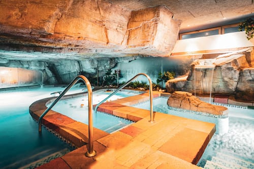Sauna, Whirlpool, Dampfbad, Körperbehandlungen