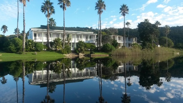 Exterior - Fairy Knowe Hotel (Wilderness)