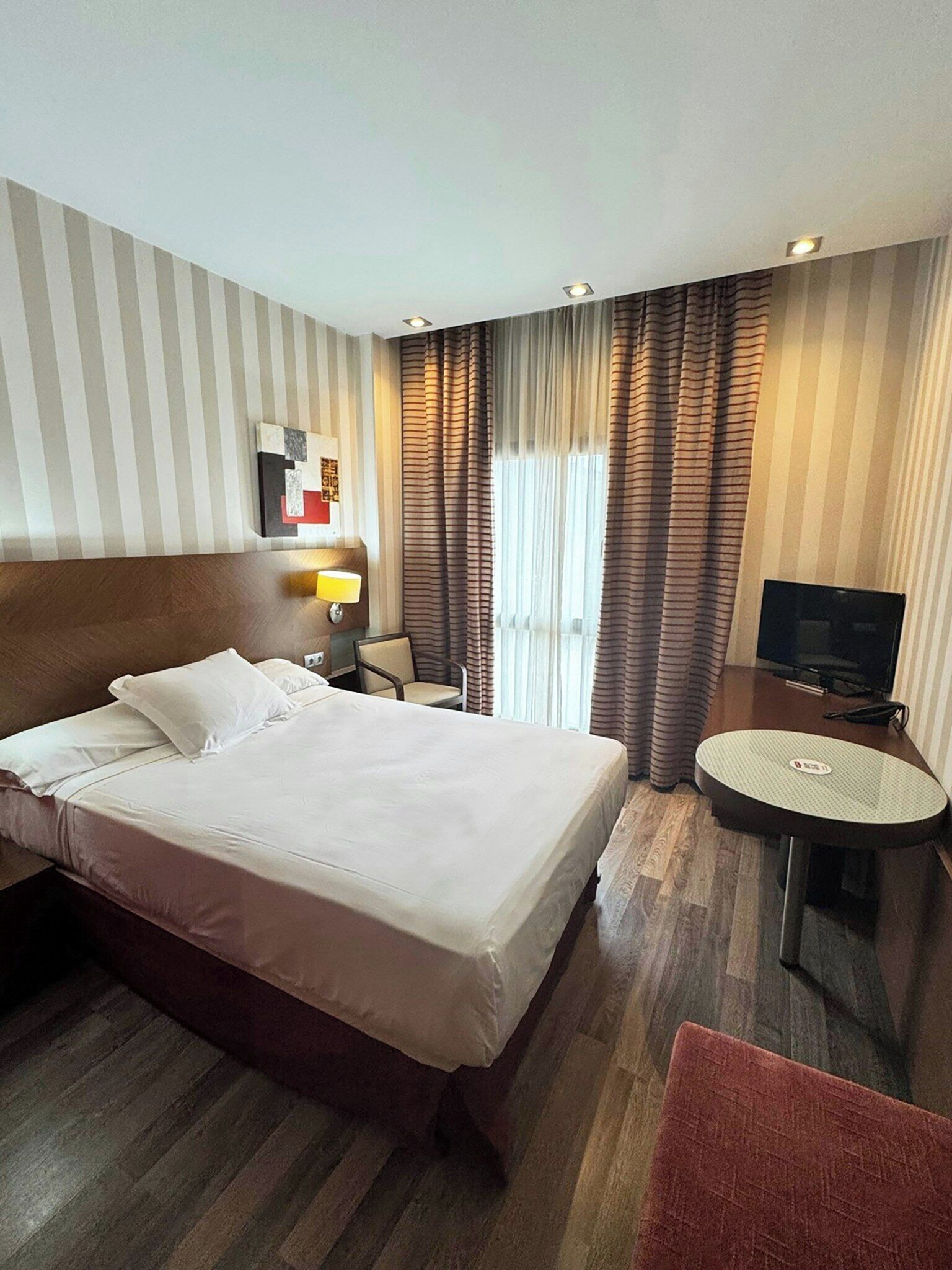 Basic Room (Individual)