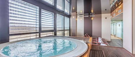 Bastu, bubbelpool och ångbastu