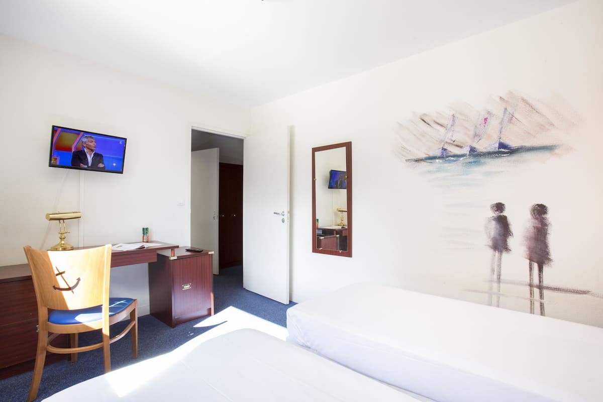 Comfort Twin Room