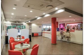 Bar (on property) - Hotel Motel Prestige (Grugliasco)
