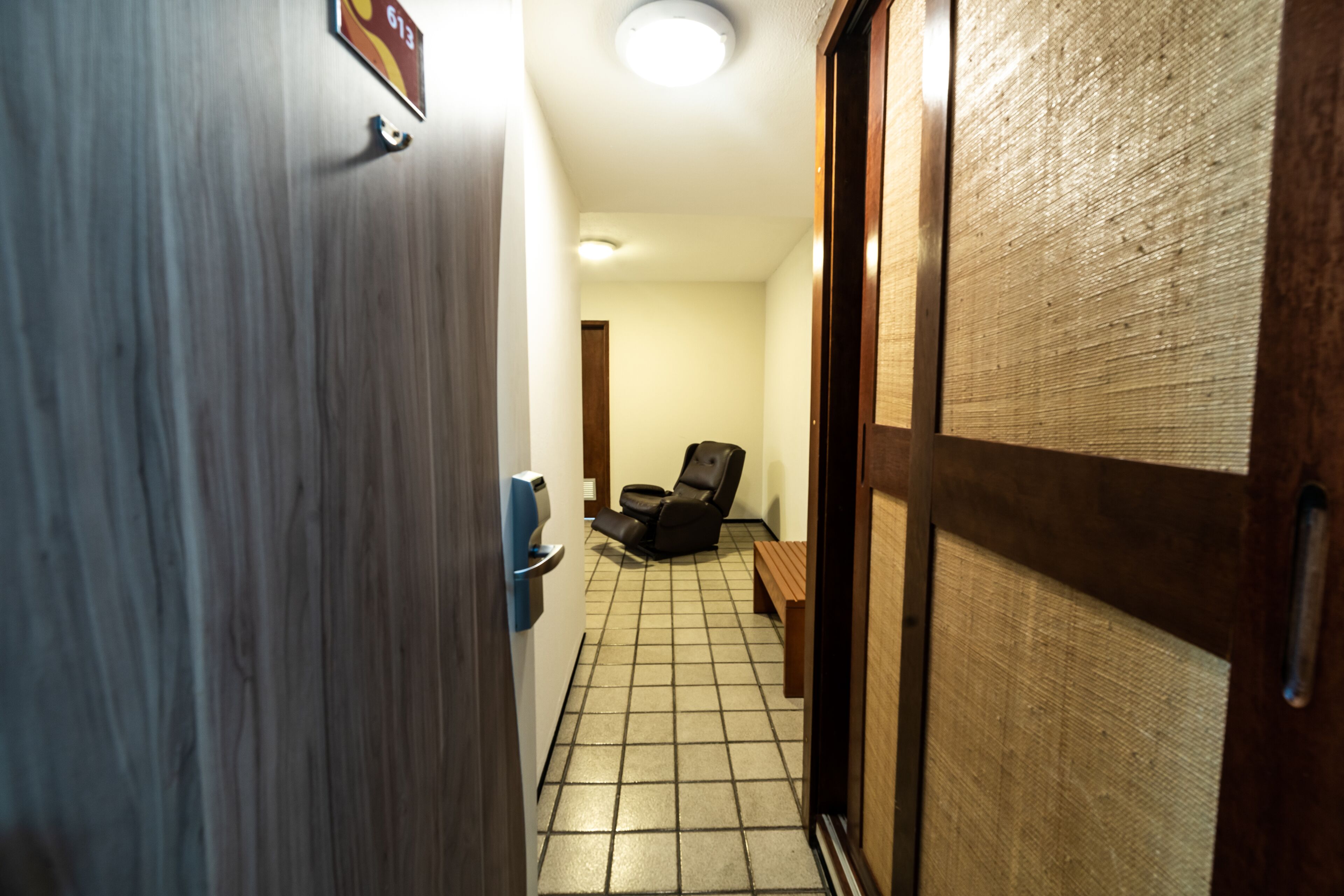 deluxe double room | 1 bedroom, minibar, in-room safe, desk