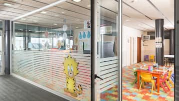 Children’s play area – indoor