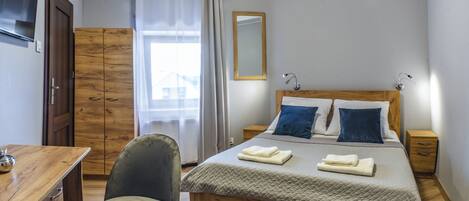 Desk, iron/ironing board, free WiFi, bed sheets