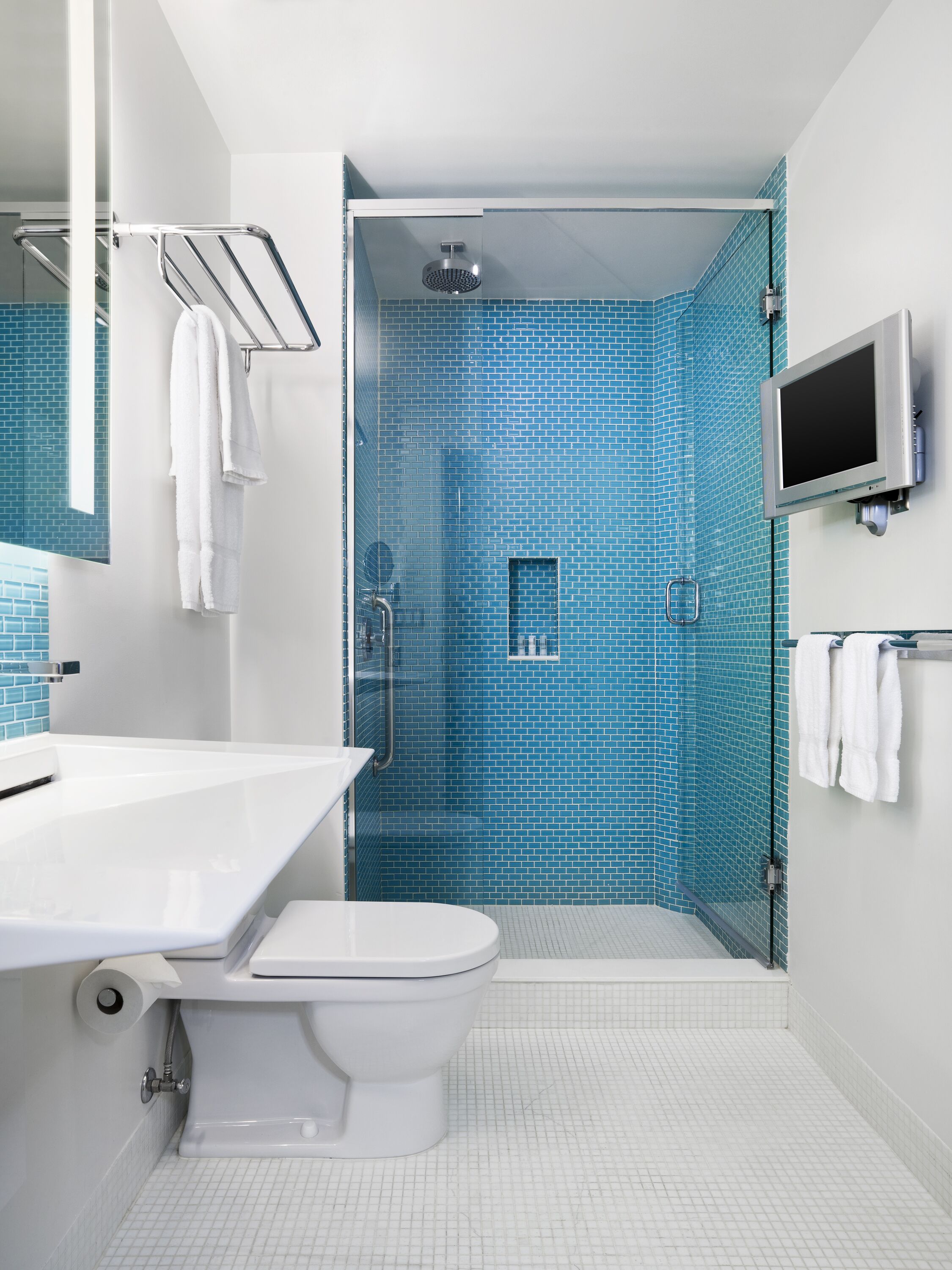 combined shower/bathtub, free toiletries, hair dryer, dressing gowns