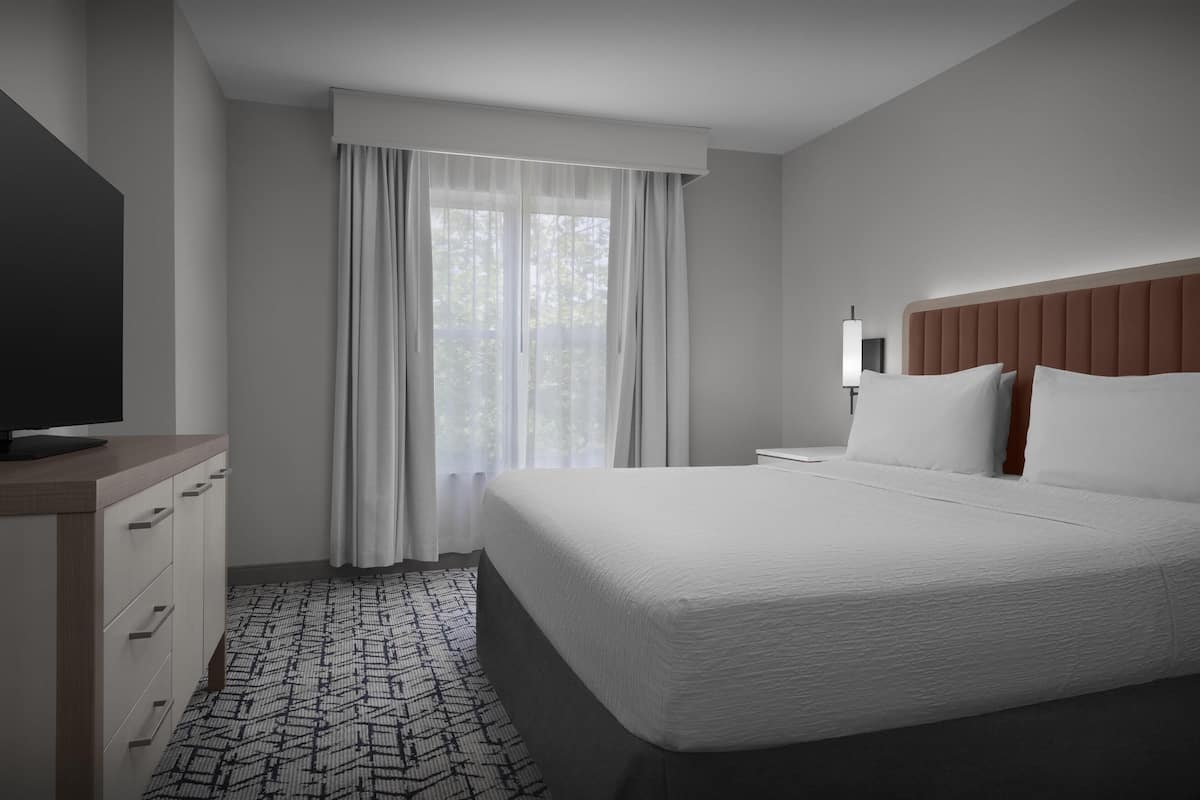 1 habitación, ropa de cama hipoalergénica y camas con pillow-top