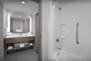 Douche de la salle de bain