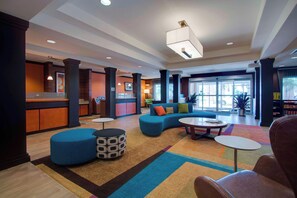 Lobby - Fairfield Inn & Suites by Marriott Clermont (Clermont)