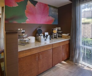 Dagelijks continentaal ontbijt inbegrepen