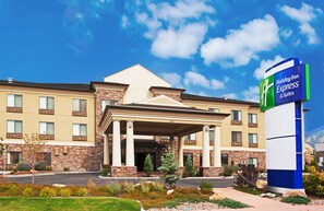 Exterior - Holiday Inn Express & Suites Tooele by IHG (Tooele)