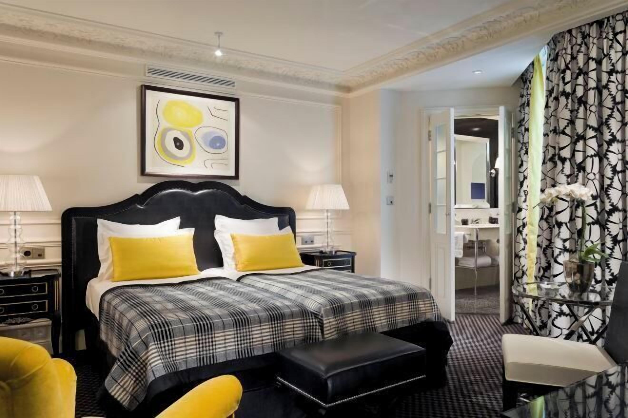 Premium bedding, minibar, in-room safe, individually decorated